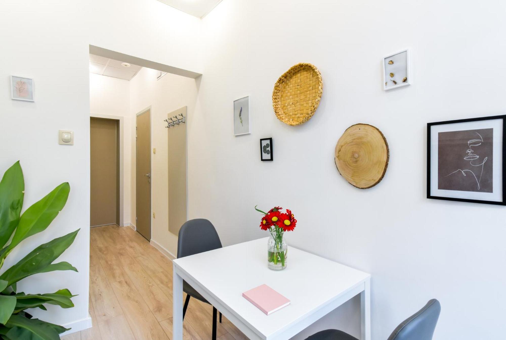 Duplex Condo Prime Location 2Bth 2 Studios Sofia Exterior foto